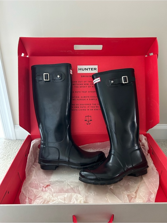 Hunter Shoes - Hunter Black Gloss Tall Women's Rain Boots